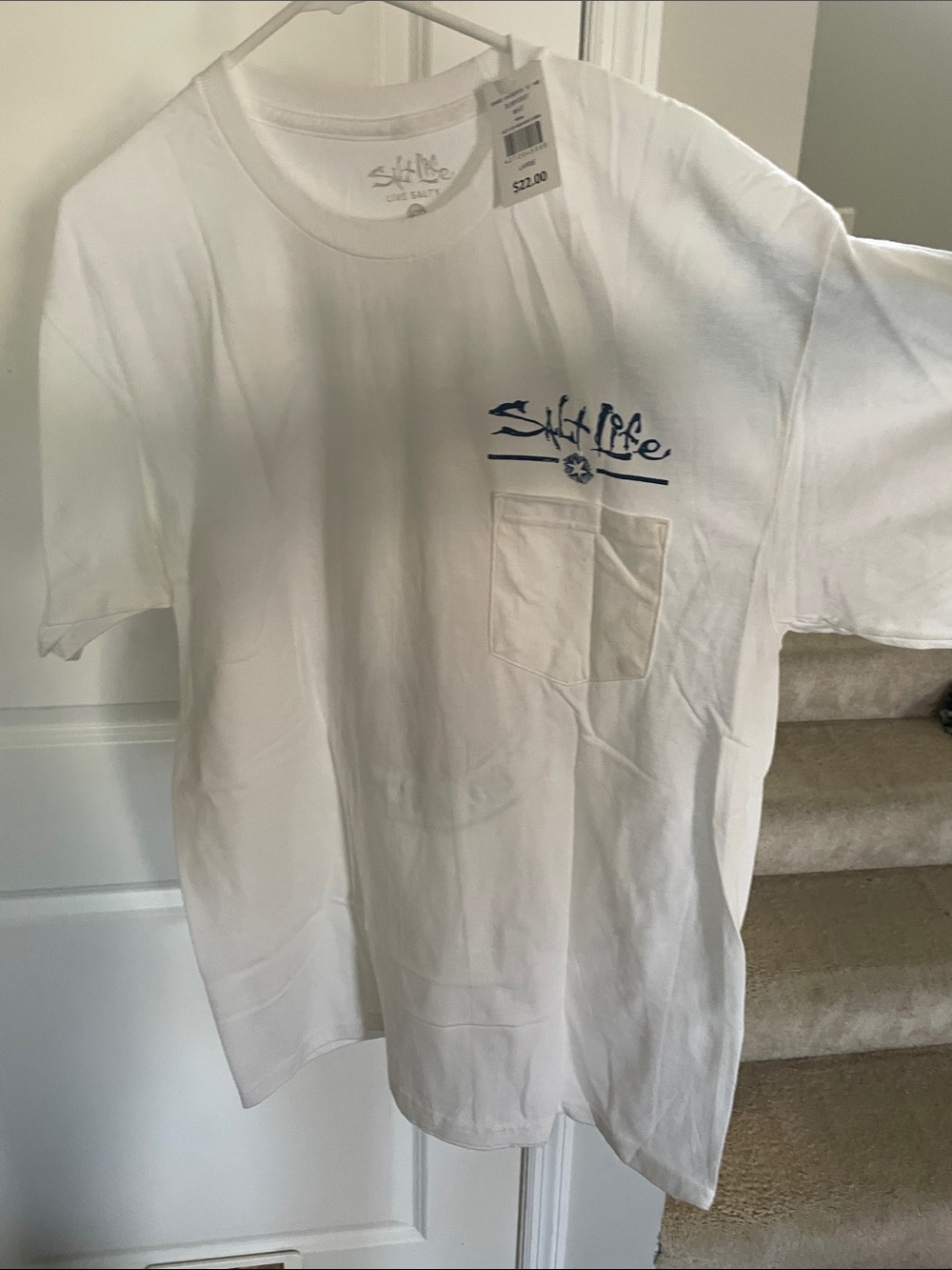 Men’s Salt Life White T-Shirt with Blue Script Logo and Pocket Large NWT